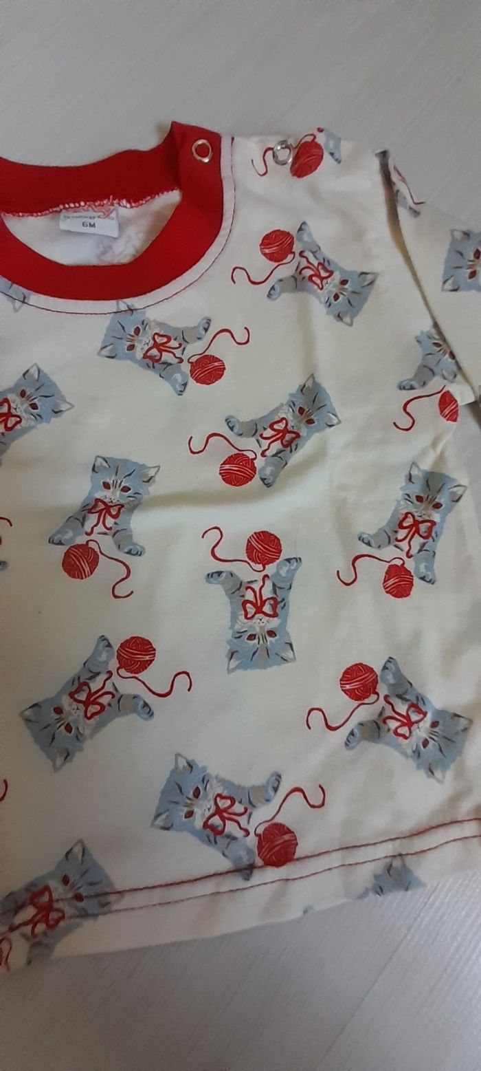 Tee-shir manches longues T 6 mois - photo numéro 2