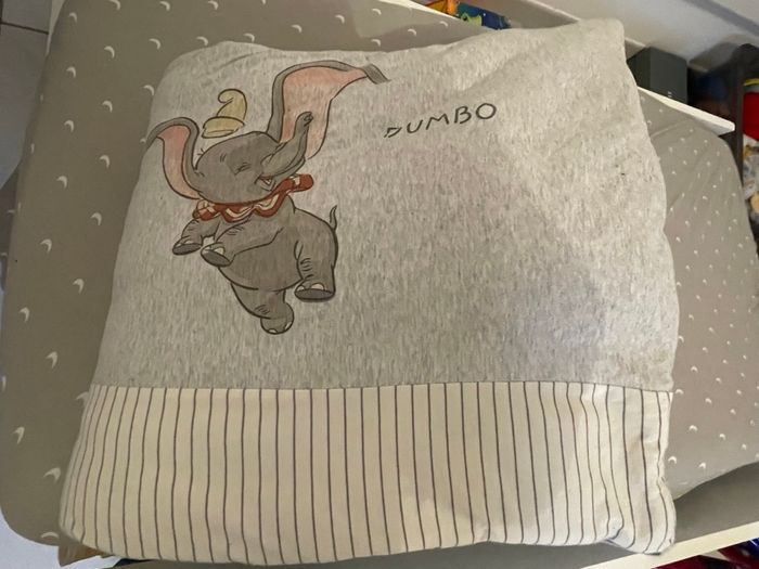 Tour de lit dumbo - photo numéro 2