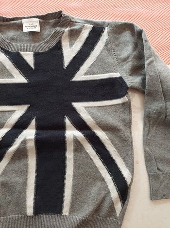 Petit pull TAO 6ans