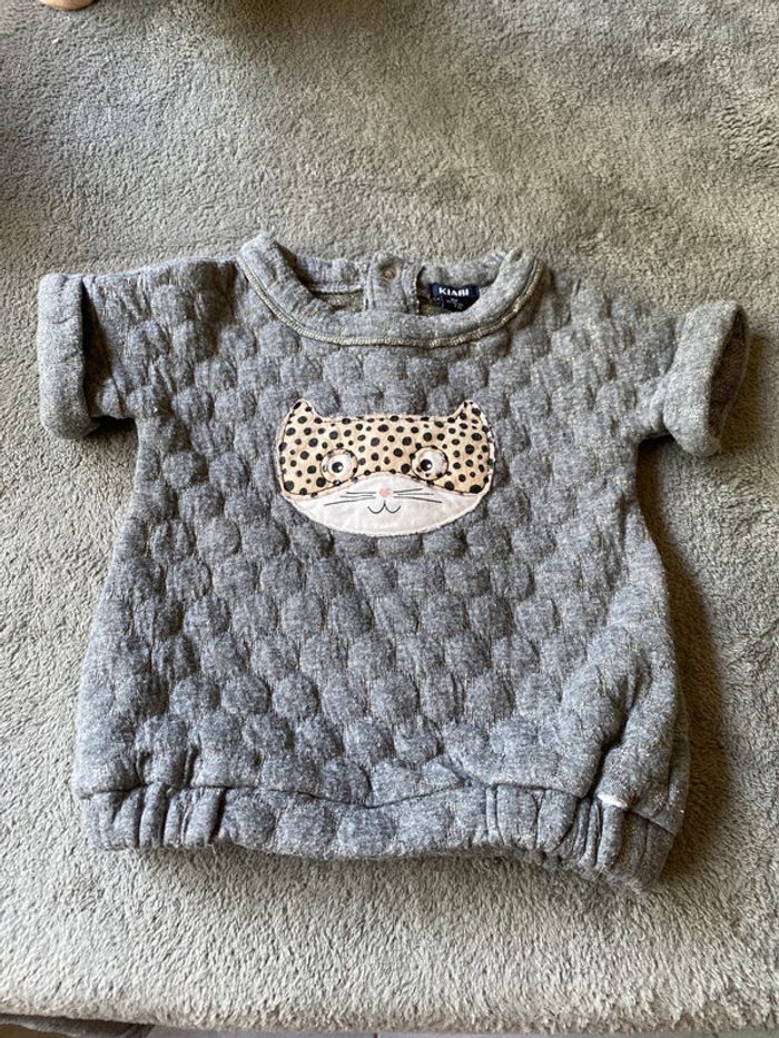 Robe molletonnée manches courtes