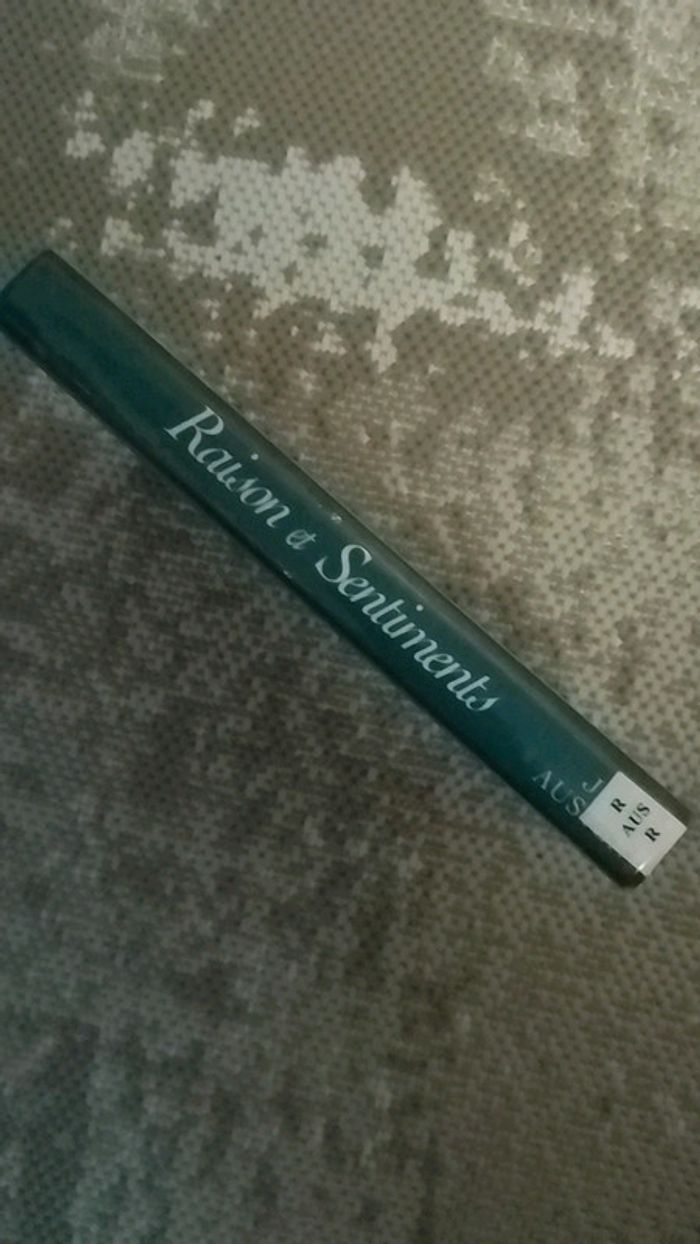 Livre Jane Austen " Raison et sentiments " - photo numéro 3