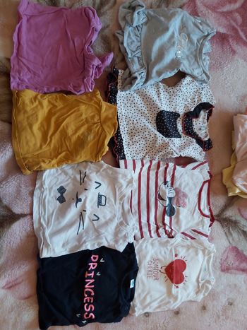 Tee-shirt fille 9 mois