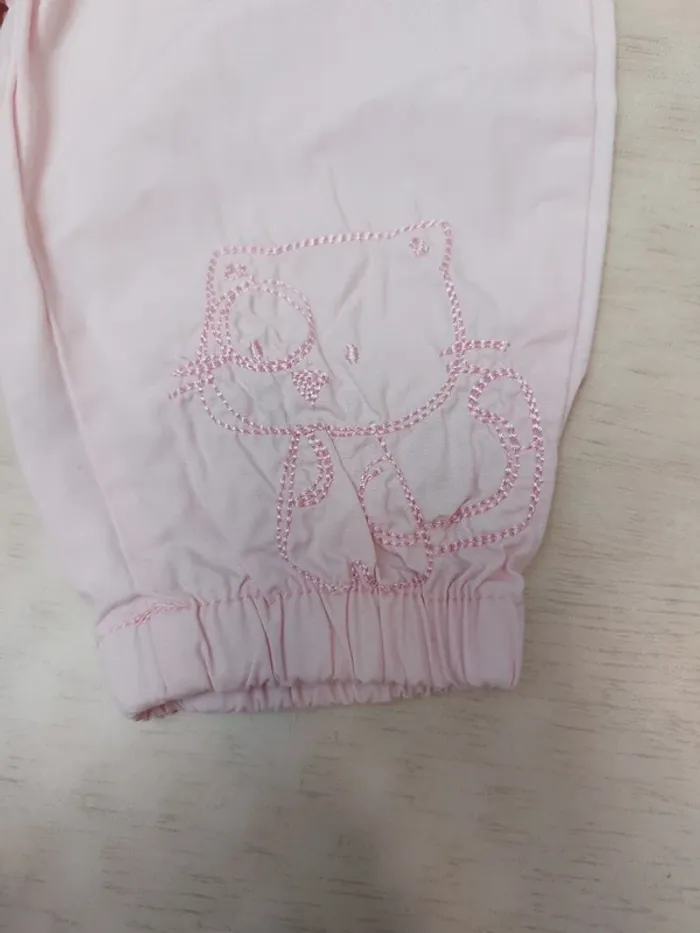 Pantalon 1mois - photo numéro 2