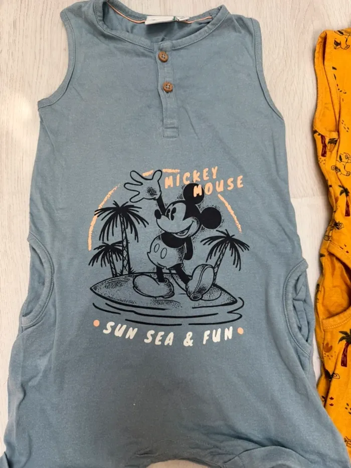 Lot 2 barboteuses Disney 18 mois - photo numéro 2