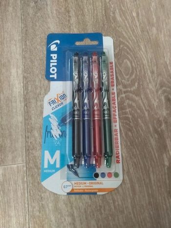 Étui de frixion pilot neuf
