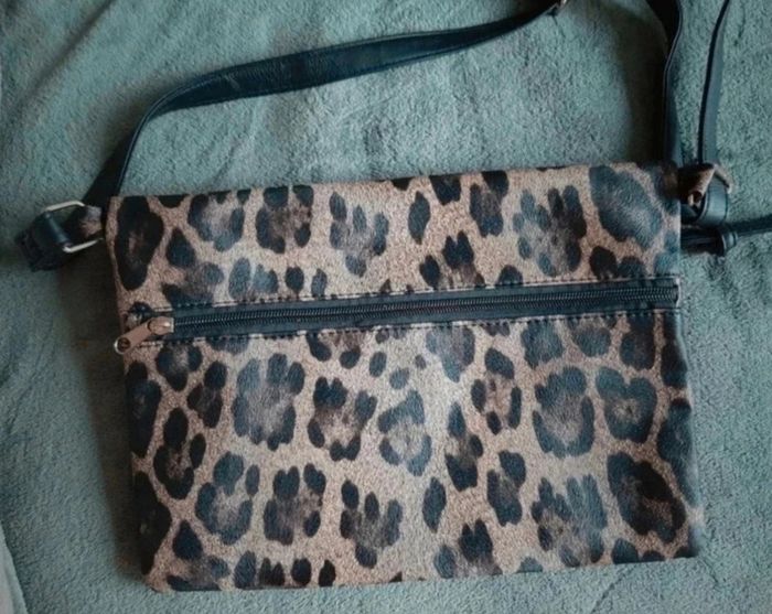 Sac à bandoulière léopard - photo numéro 4