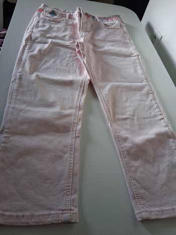 Pantacourt  rose pâle et strass