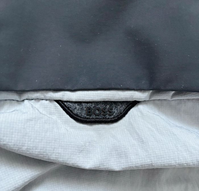 Veste Hugo Boss Neuve - photo numéro 7