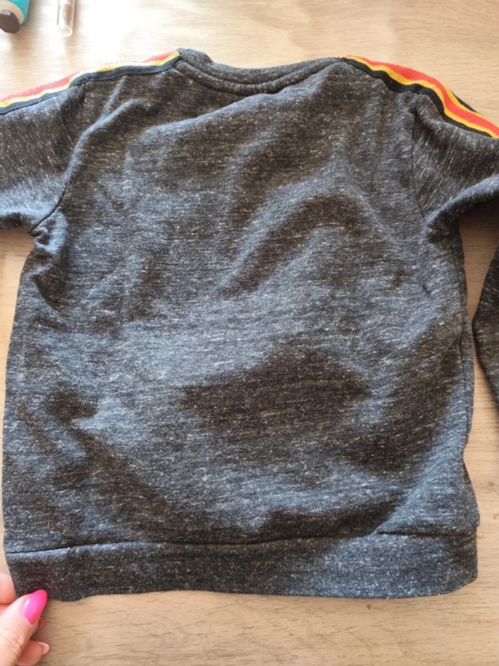 Pull gris foncé - photo numéro 4