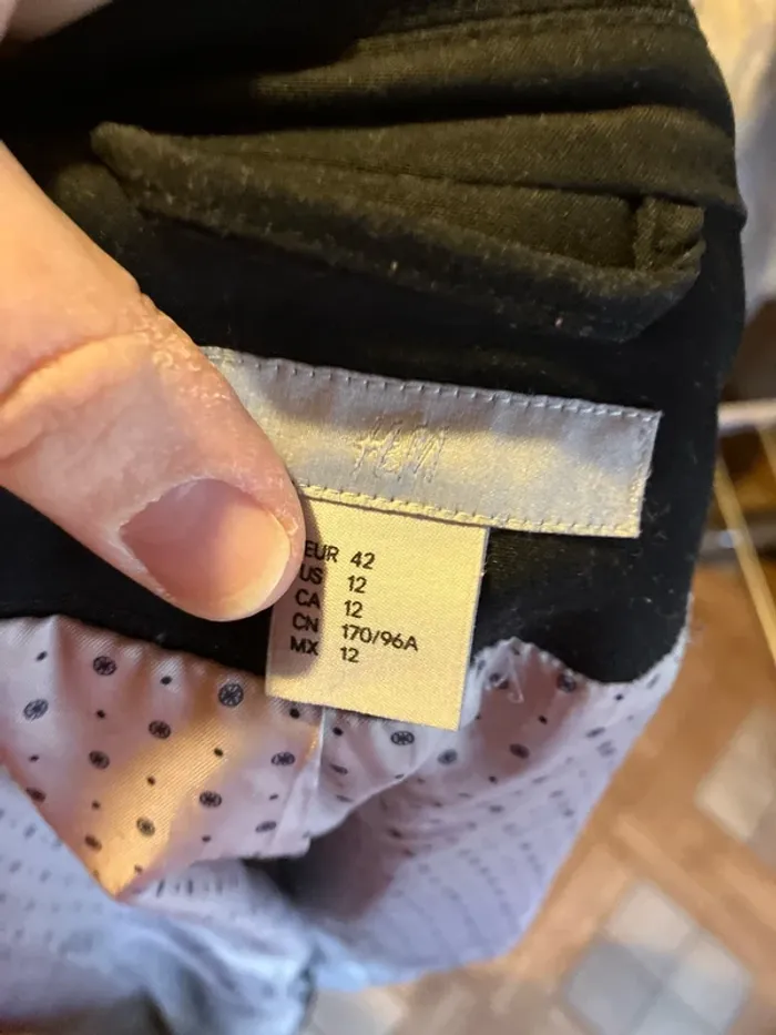 Blazer noir, poche et doublure à motifs @ - photo numéro 6