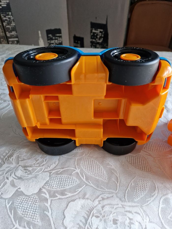 Grosse voiture bleue Megabloks - photo numéro 9