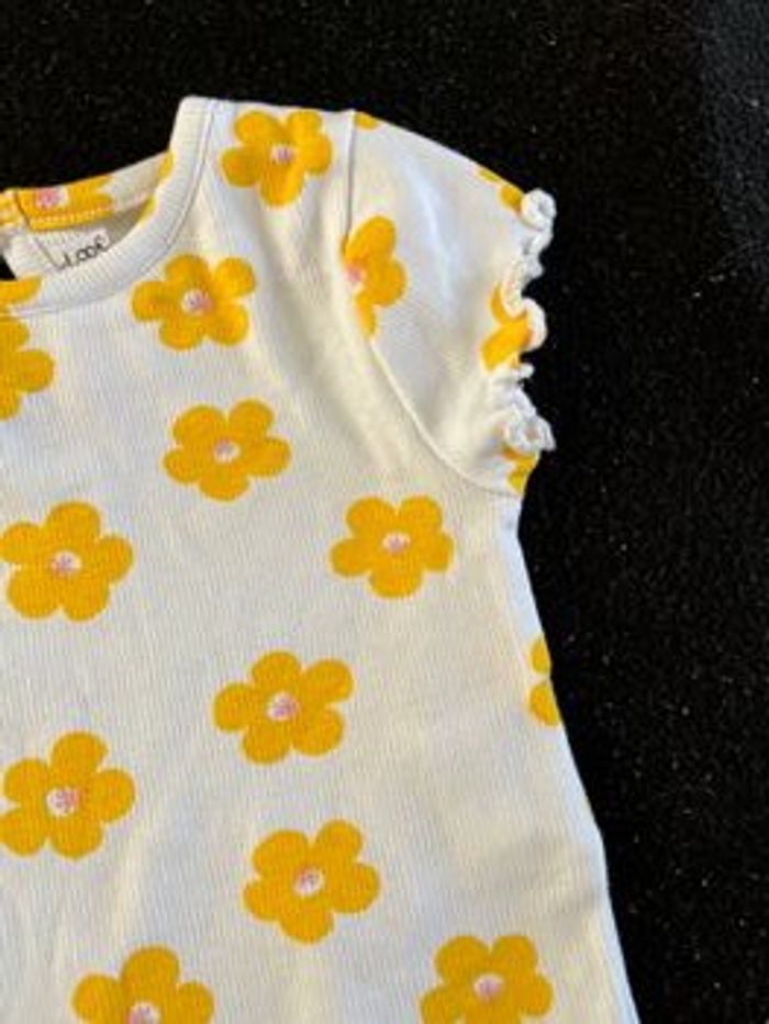 T-Shirt 3 mois - photo numéro 2