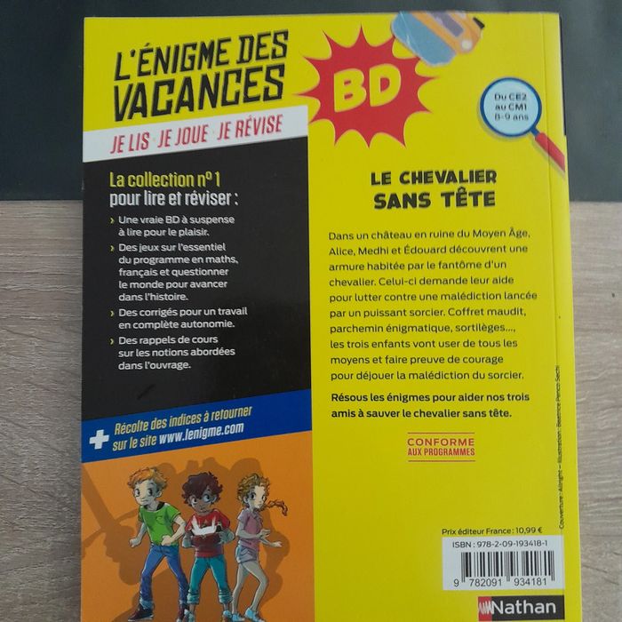 livre l'énigme des vacances BD - Le chevalier sans tête du CE2 au CM1 - photo numéro 5