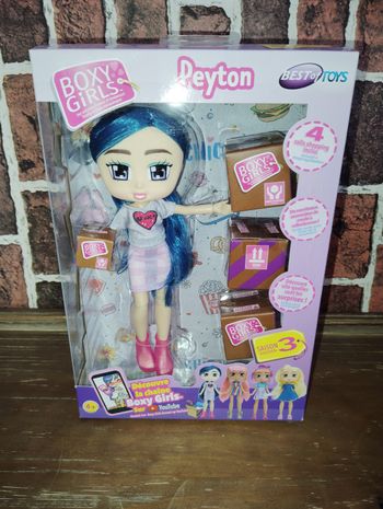 Poupée boxy girls Peyton