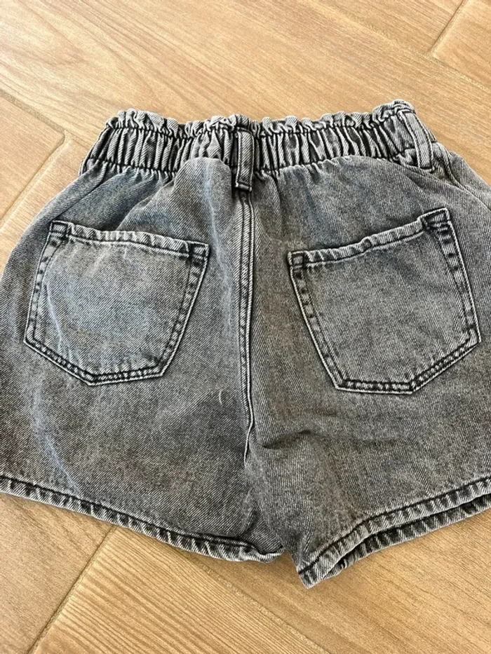 Short 7/8 ans - photo numéro 3