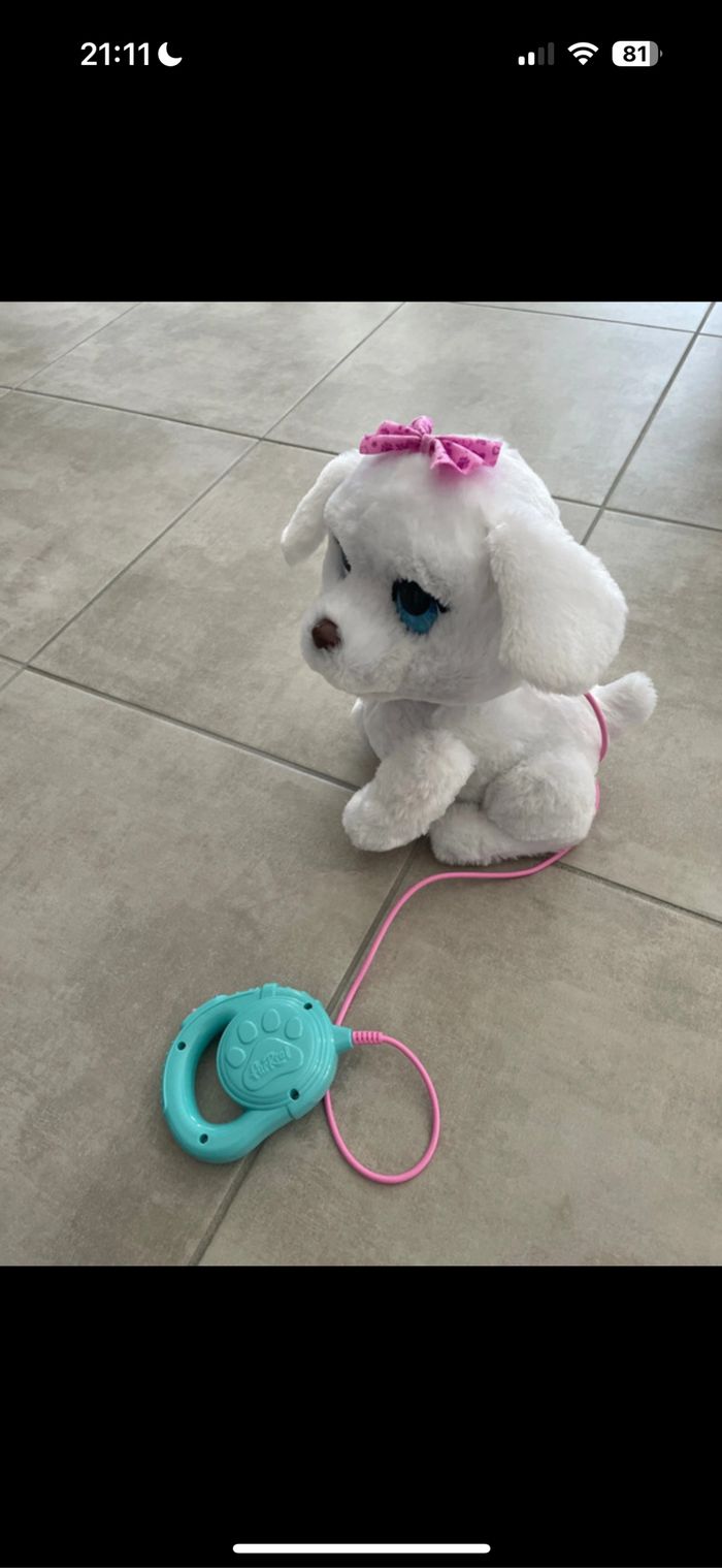 Peluche chien interactive - photo numéro 4