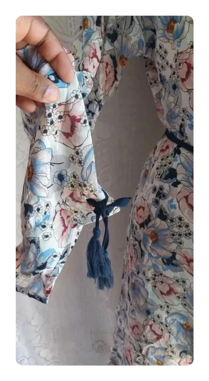 Robe longue porte-feuille fleurie, Glamorous, neuve, taille 40 - photo numéro 8