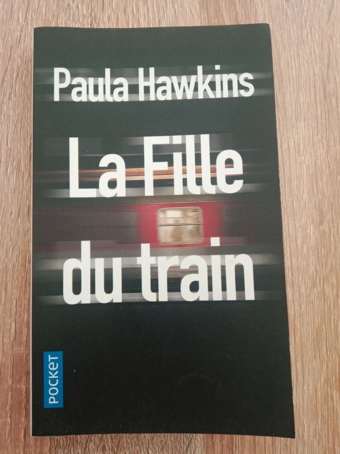Paula Hawkins 📚 La fille du train - photo numéro 1