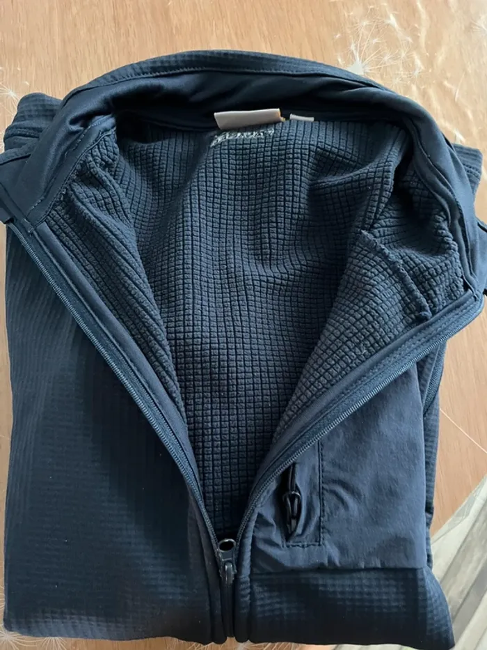 Veste zippée - photo numéro 4