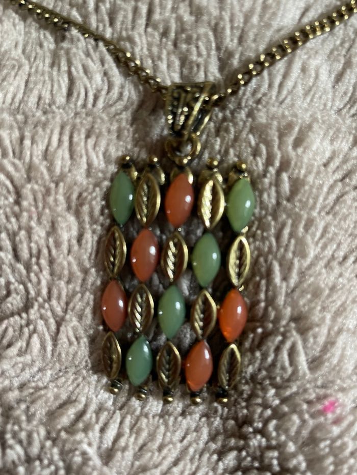 Collier - photo numéro 2