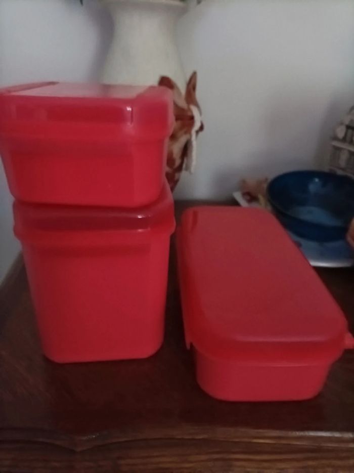 Lot 3 boîtes gamme signature tupperware