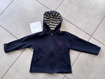Gilet à capuche 3 ans 
