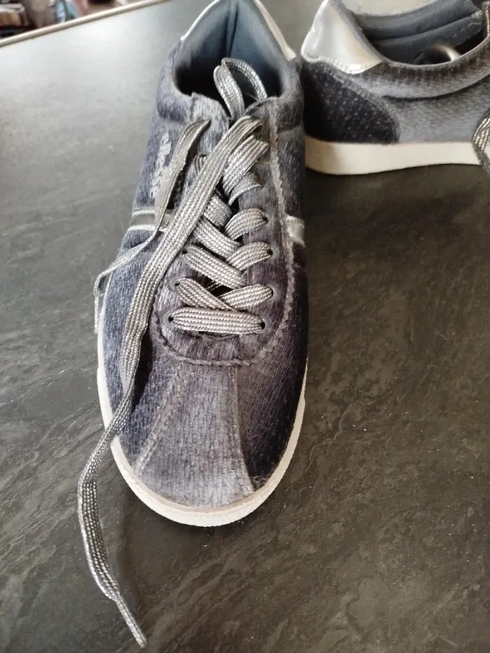 Chaussures femme Ellesse taille 40