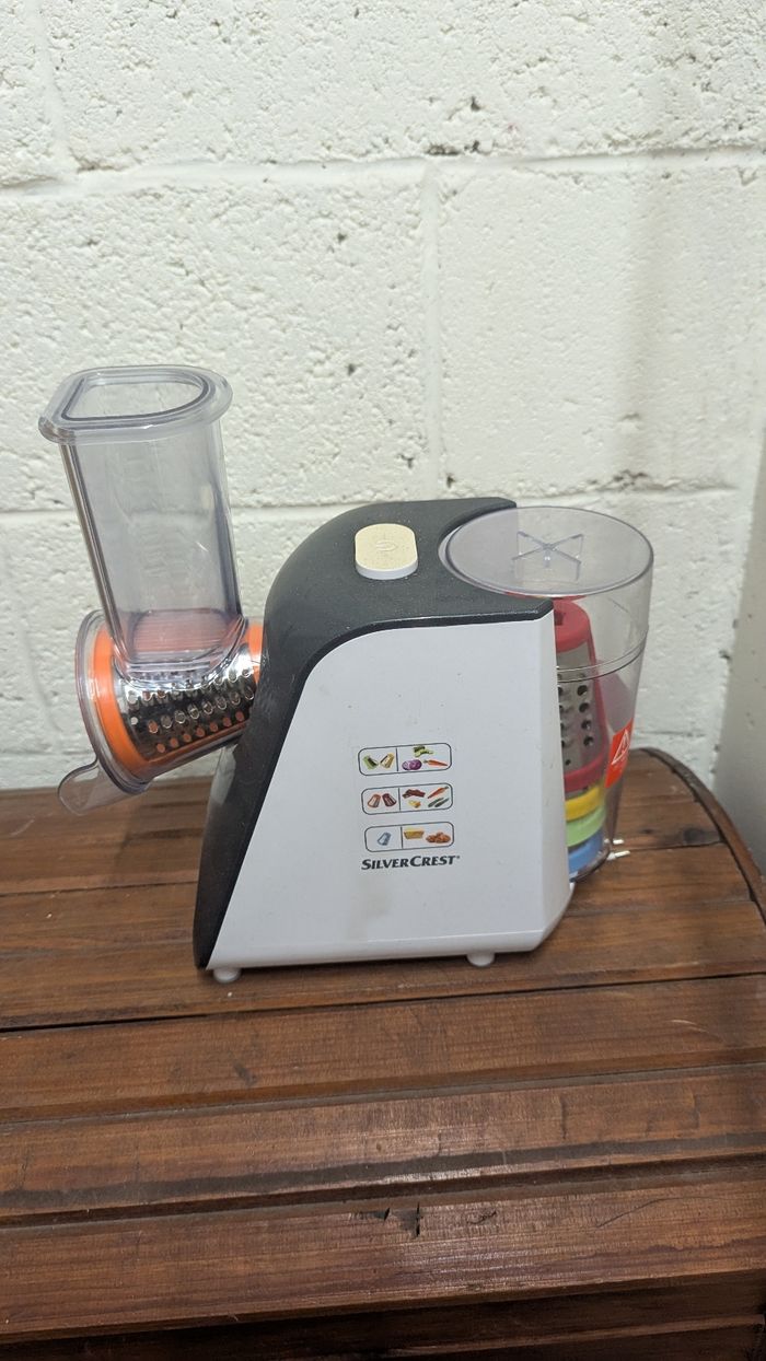 Vends rape à légumes fromage - photo numéro 2