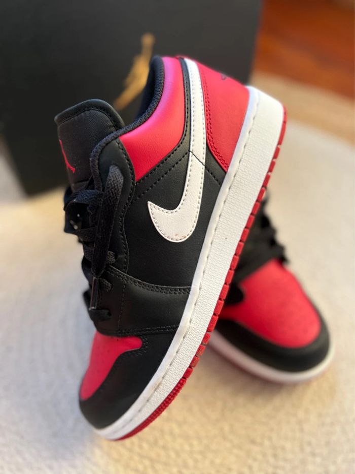 Nike Air Jordan 1 Low (GS) - photo numéro 2