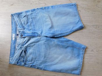 Short en Jean T M
