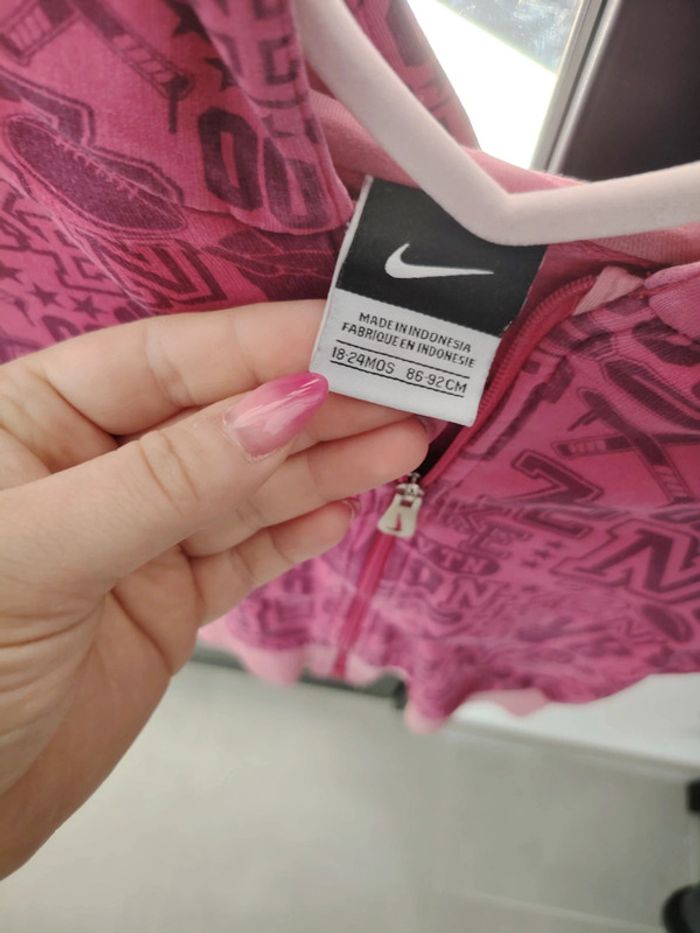 Veste rose Nike - photo numéro 3