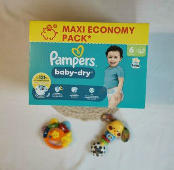 Pampers baby dry, taille 6, 13/18kg, 80 couches