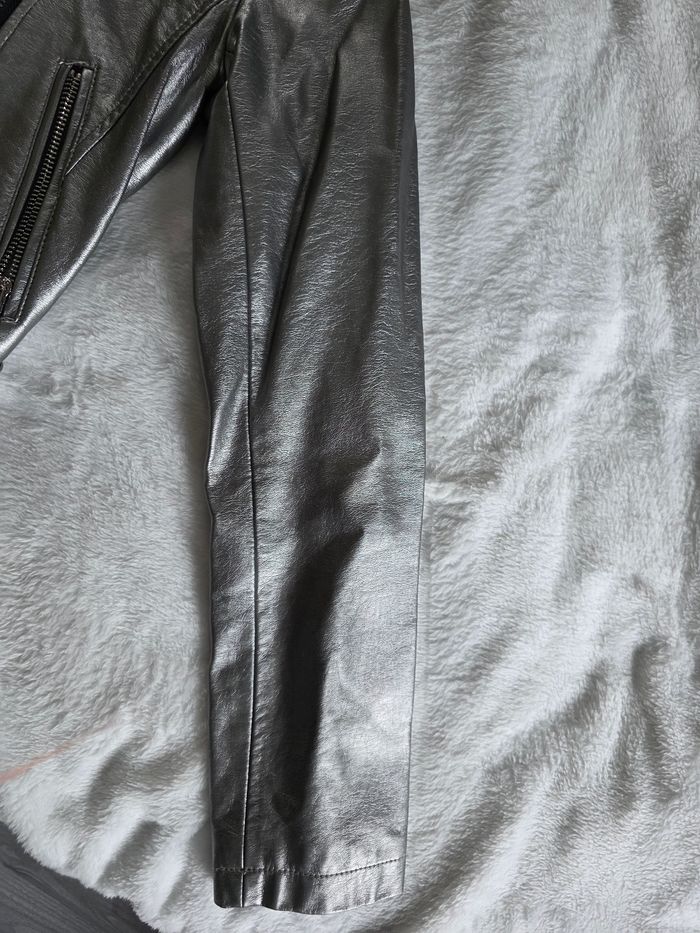 Veste en cuir grise - photo numéro 5