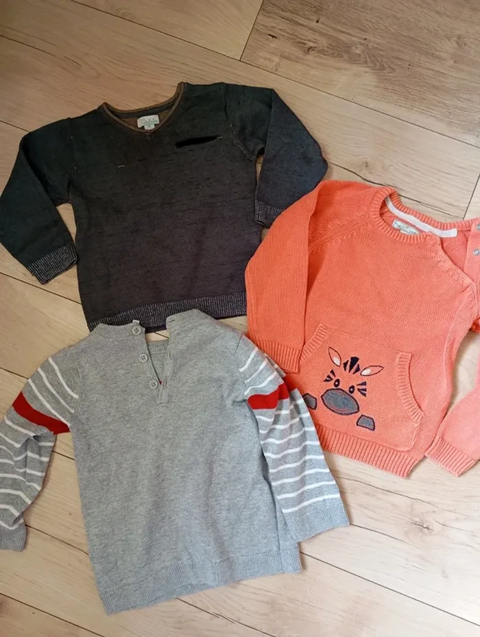 Lot de 18 vêtements taille 18 mois - photo numéro 3