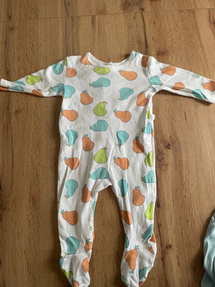 3 pyjama 9 mois - photo numéro 5