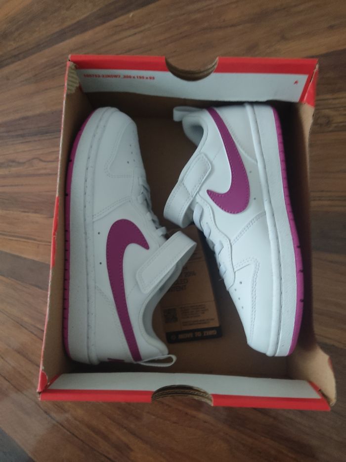 Baskets Nike T 32 - photo numéro 6