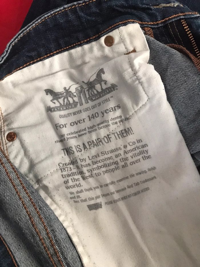 Short en jeans Levis (levi’Strauss) model 511 W33 (42-44 taille française) - photo numéro 8