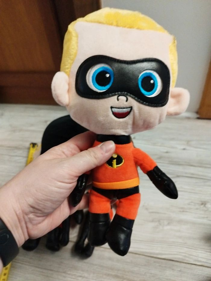Peluche famille indestructible Pixar - photo numéro 9