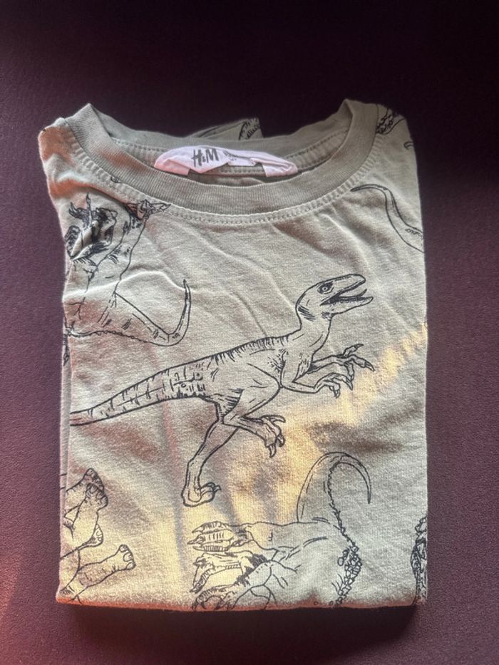 Lot n’1 de 3 t-shirts MC 6 ans - photo numéro 2