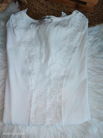 Débardeur en dentelle taille SM