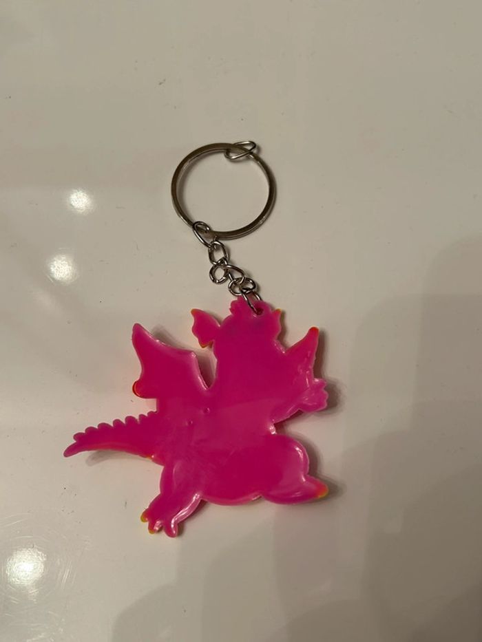 Porte clé dragon rose/fuschia neuf - photo numéro 2