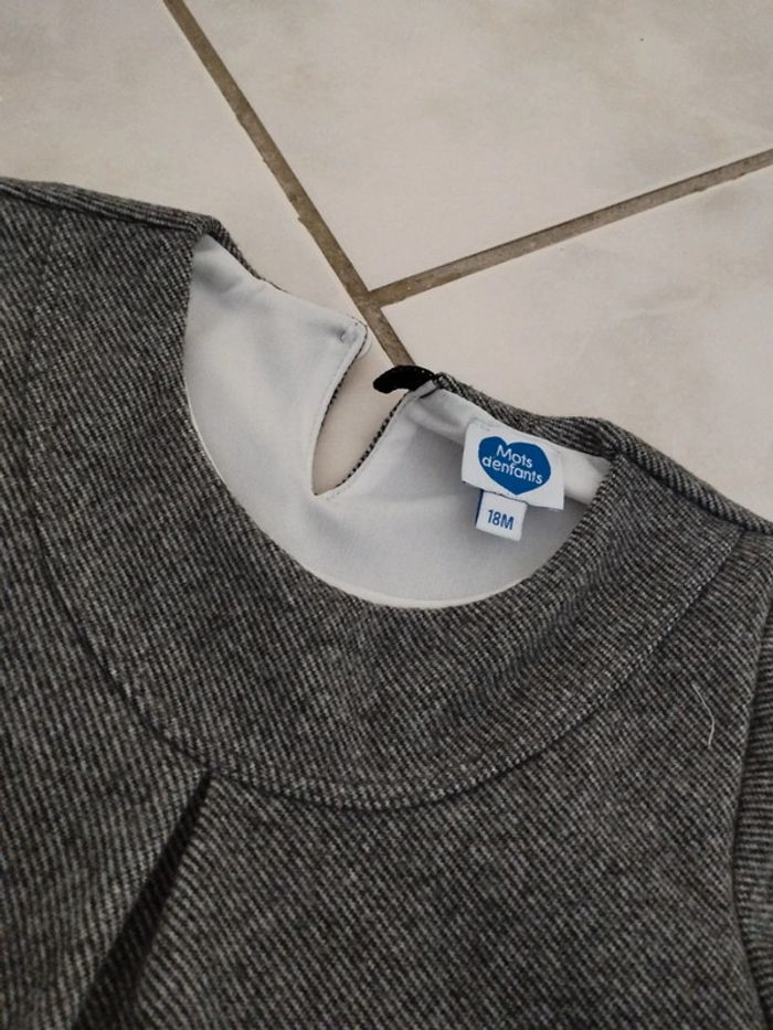 Robe neuve 18 mois - photo numéro 2
