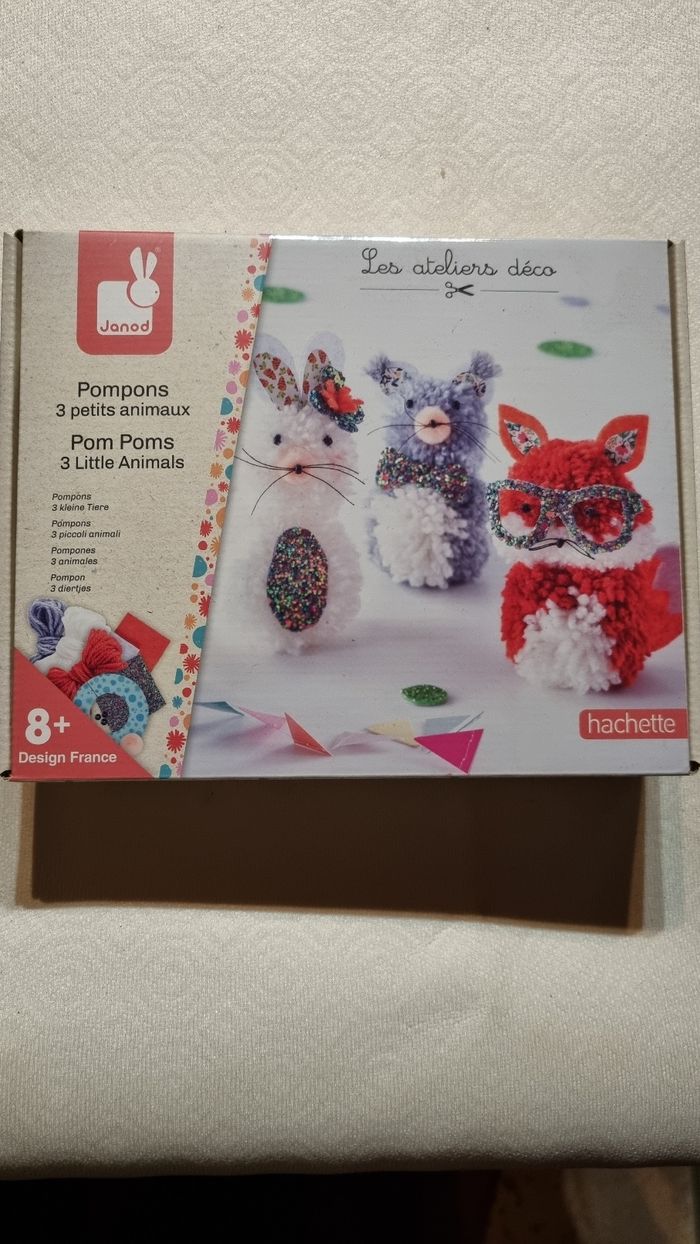 Les ateliers déco pompon trois petits animaux