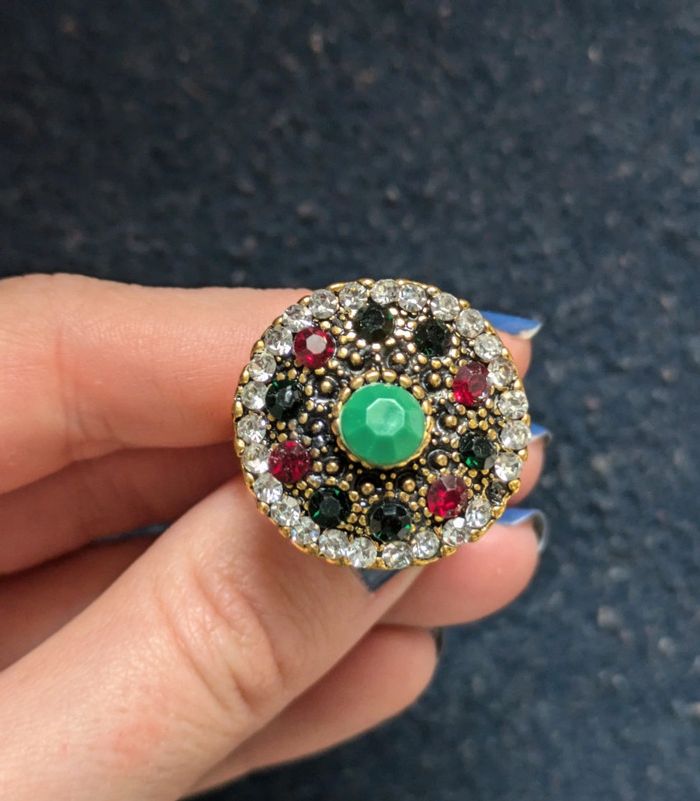 Bague fantaisie a strass - photo numéro 2