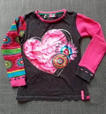 Pull coeur Desigual 7/8 ans