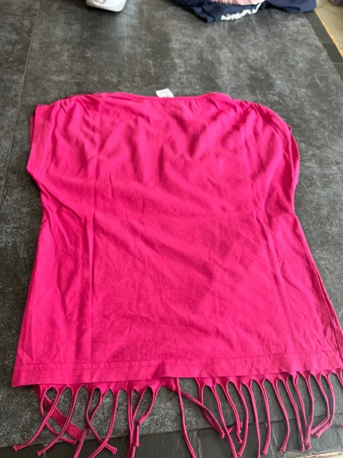T-shirt fuchsia franges 9-10 ans C&A - photo numéro 4