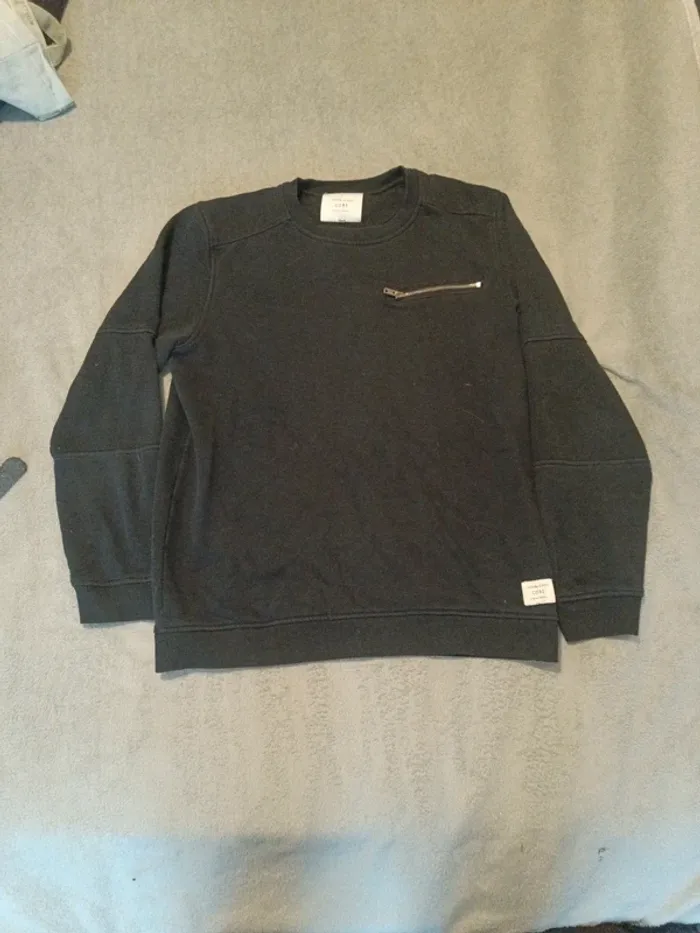 Pull-over