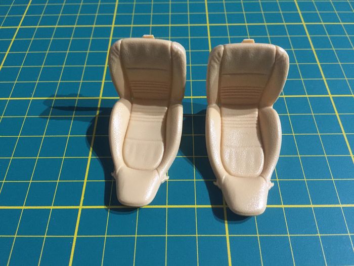 Lot x2 sièges avant pièce miniature Bburago burago Porsche 996 Turbo 1/18 1/18e 1/18eme #A68 - photo numéro 2