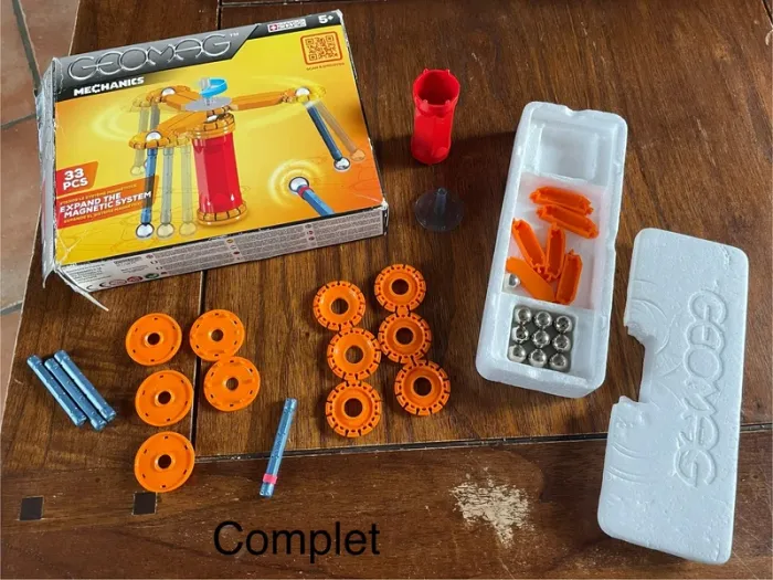Boîte de jeu de construction