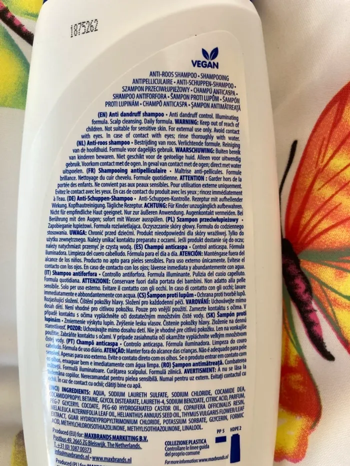 Shampoing antipelliculaire soignant et doux gros flacon - photo numéro 4